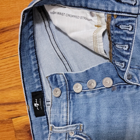 7 for all mankind high waist distressed cropped straight light blue jeans s 27 - Picture 3 of 8